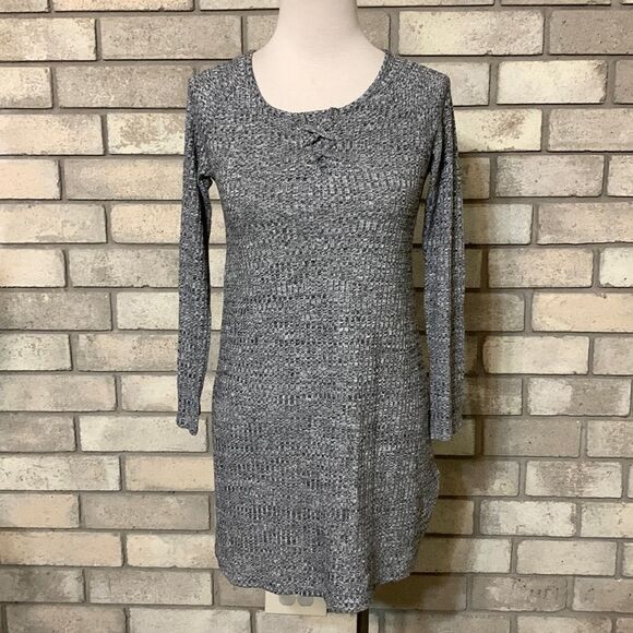 3for$20 kids large dress 10-12 - Picture 1 of 4